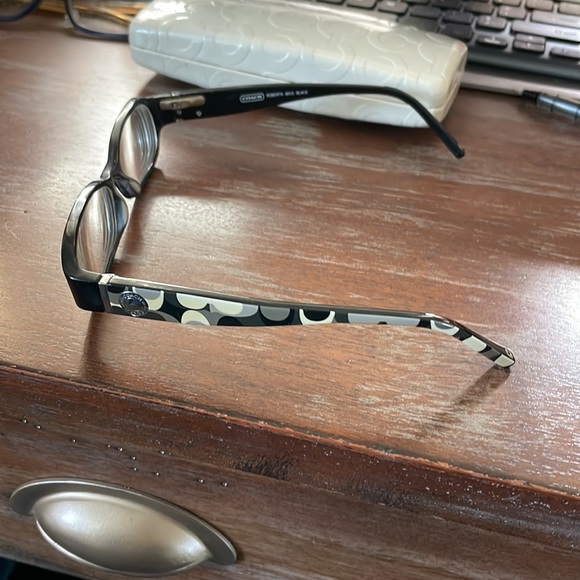 Coach Roberta black 843 eyeglasses with white hard logo sig c case - Picture 15 of 16